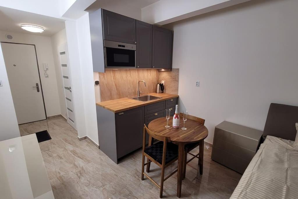 Luxusni Apartman Nedaleko Centra Прага Екстер'єр фото